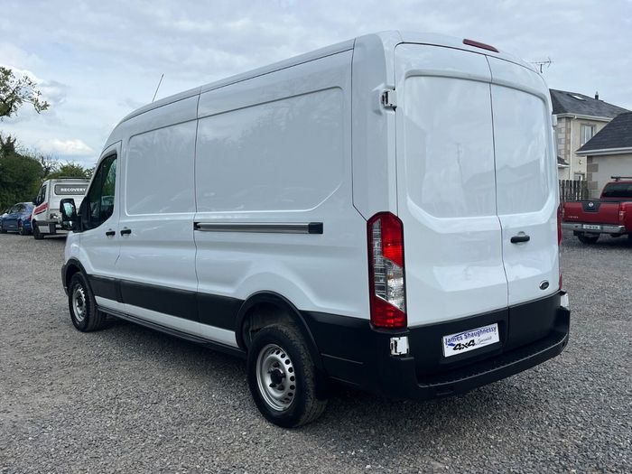 Ford Transit 2021