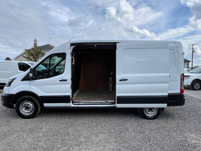 Ford Transit 2021