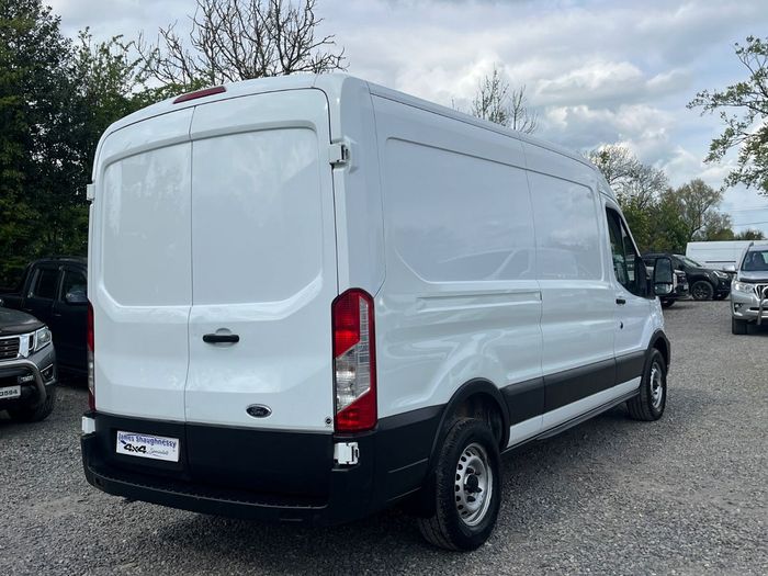 Ford Transit 2021