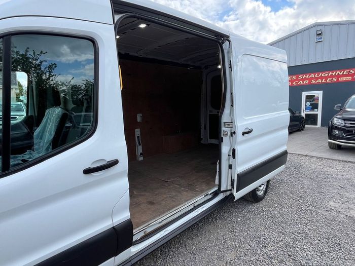 Ford Transit 2021