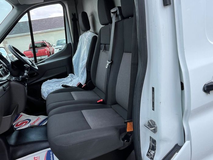Ford Transit 2021
