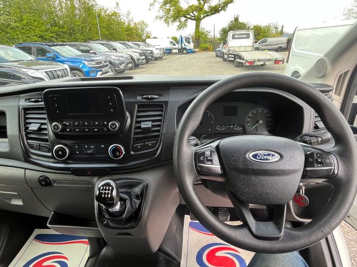 Ford Transit 2021