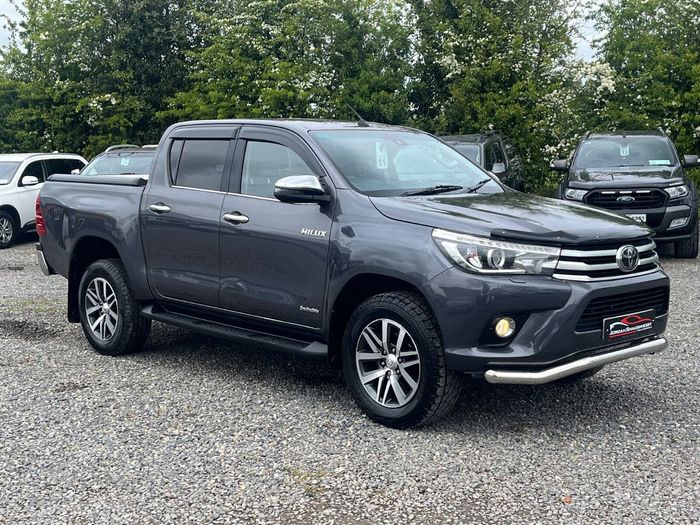 Toyota HiLux 2019