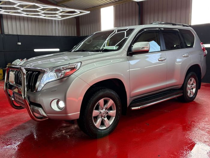 Toyota Landcruiser 2015