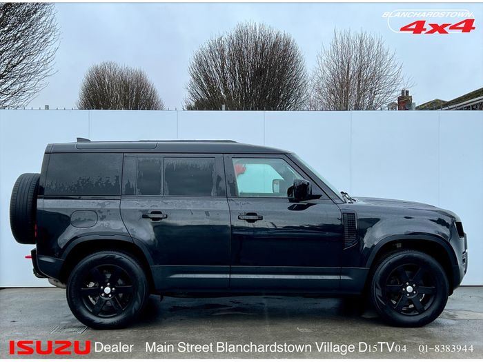 Land Rover Defender 2021