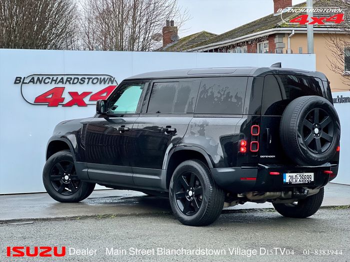 Land Rover Defender 2021