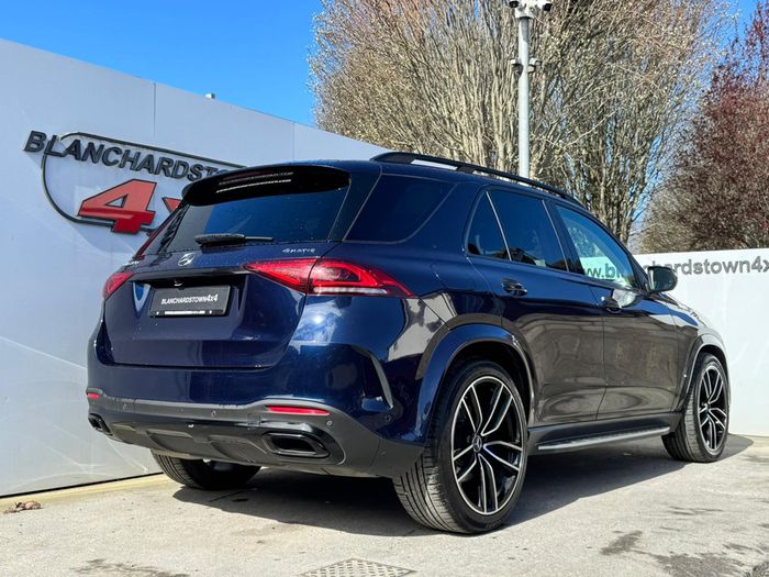 Mercedes-Benz GLE-Class 2021