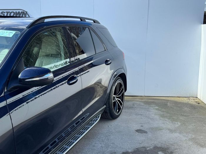 Mercedes-Benz GLE-Class 2021