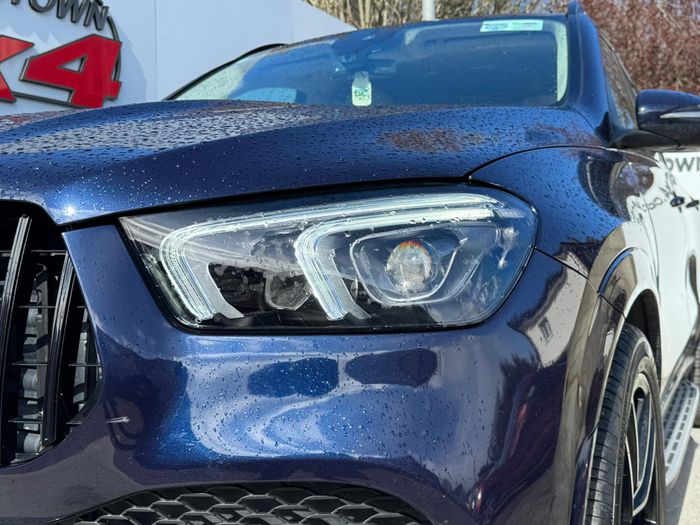 Mercedes-Benz GLE-Class 2021