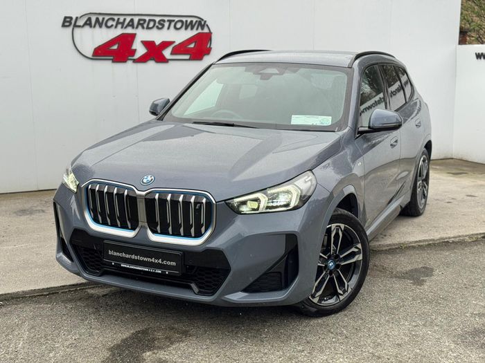 BMW iX1 2023