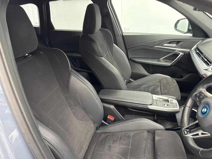 BMW iX1 2023