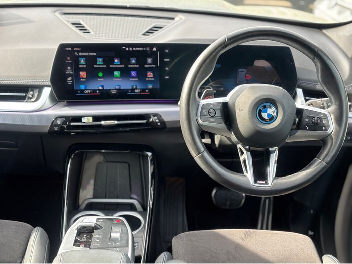 BMW iX1 2023