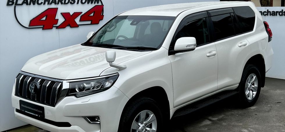 Toyota Landcruiser 2023