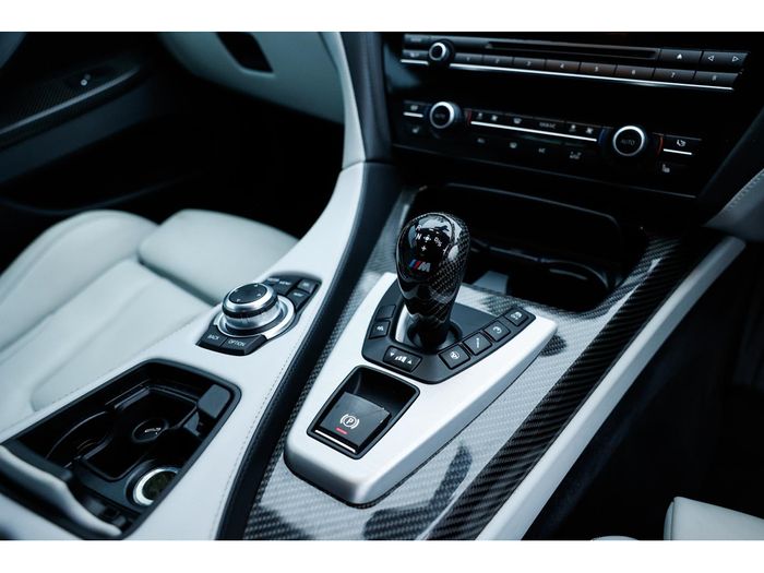 BMW M6 2013