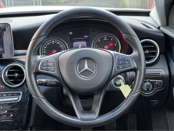 Mercedes-Benz C-Class 2017