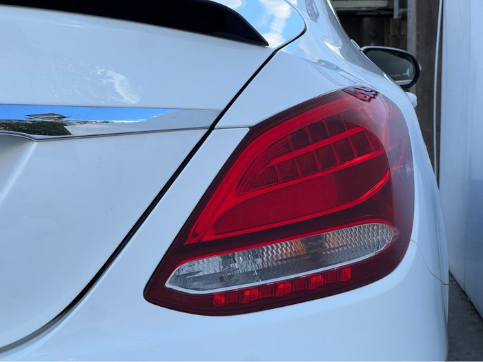 Mercedes-Benz C-Class 2017