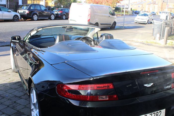 Aston Martin Vantage 2008