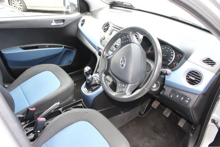 Hyundai i10 2016