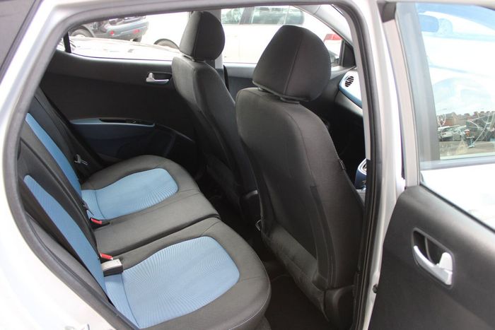 Hyundai i10 2016