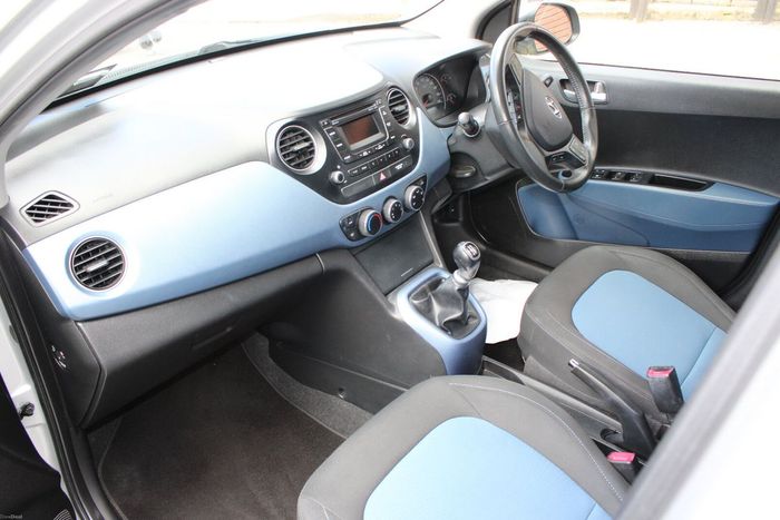 Hyundai i10 2016