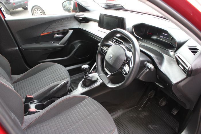 Peugeot 2008 2022