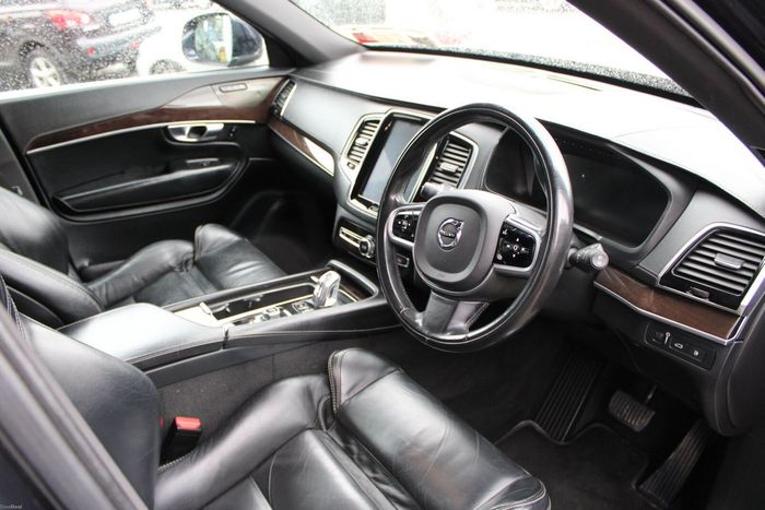 Volvo XC90 2019