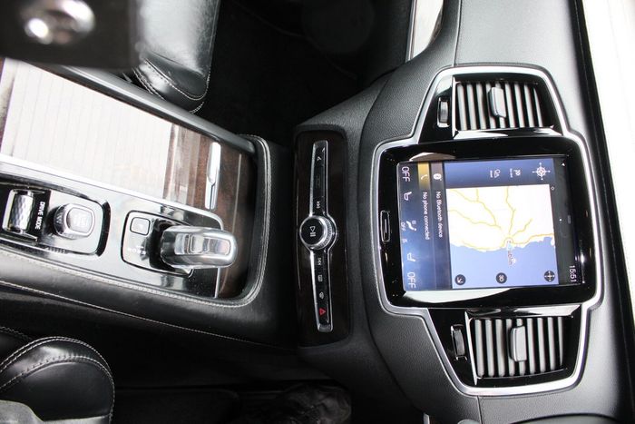 Volvo XC90 2019