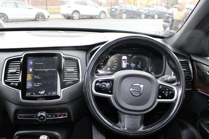 Volvo XC90 2019