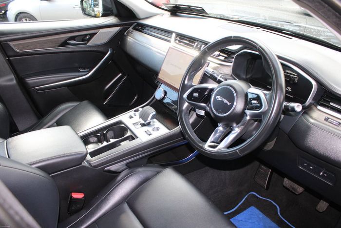Jaguar F- PACE 2022