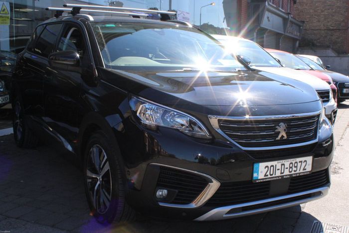 Peugeot 5008 2020
