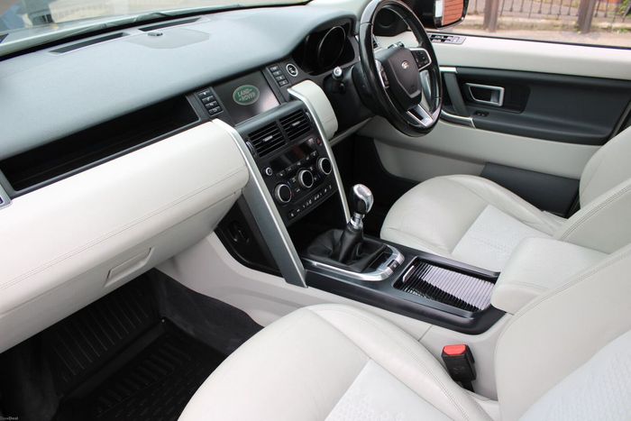 Land Rover Discovery Sport 2018