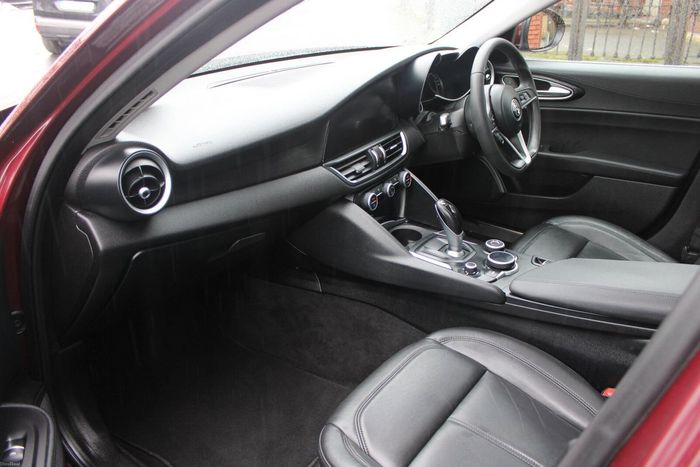 Alfa Romeo Giulia 2017