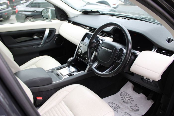 Land Rover Discovery Sport 2019