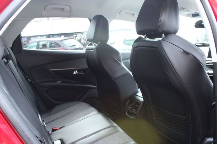 Peugeot 3008 2019