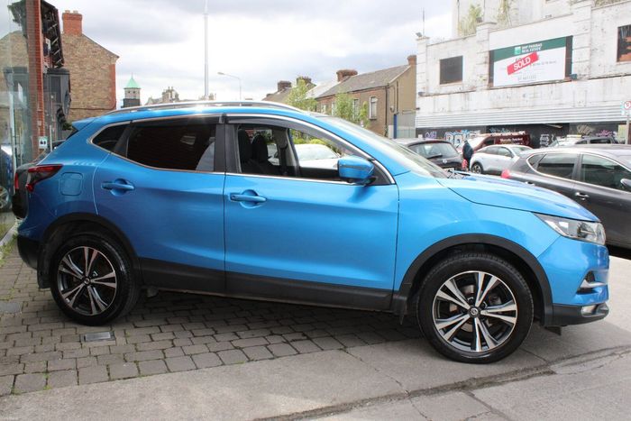 Nissan QASHQAI 2018