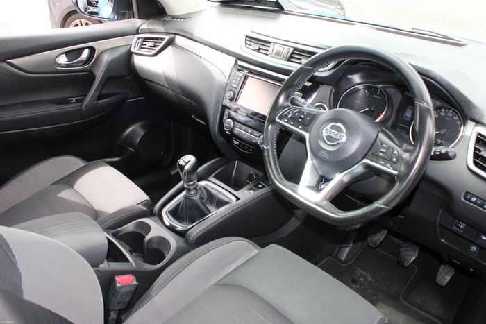 Nissan QASHQAI 2018