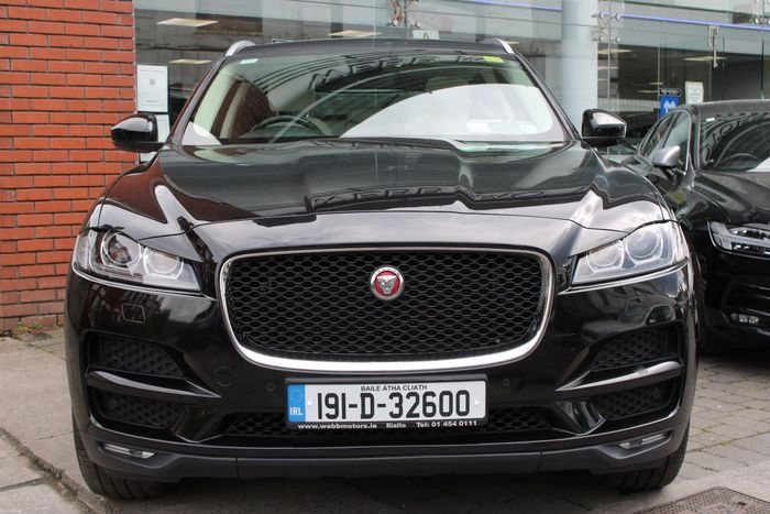 Jaguar F- PACE 2019