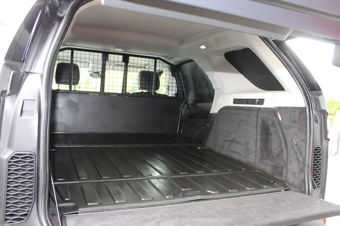 Land Rover Discovery 2020