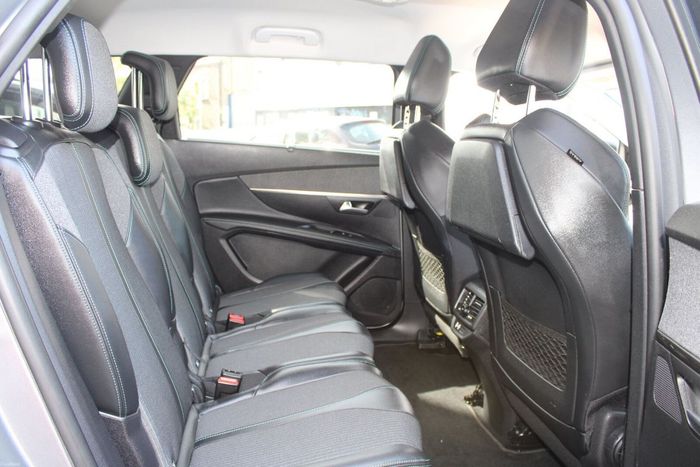 Peugeot 5008 2022