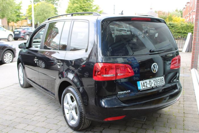 Volkswagen Touran 2014