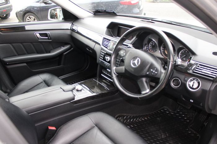 Mercedes-Benz E-Class 2012