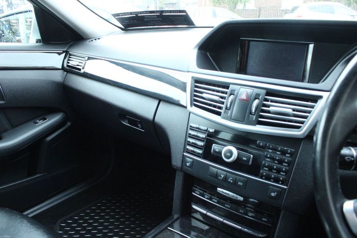 Mercedes-Benz E-Class 2012