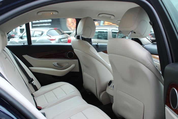 Mercedes-Benz E-Class 2018