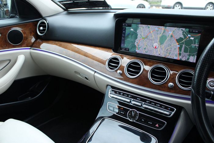 Mercedes-Benz E-Class 2018