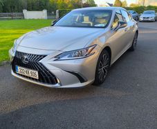 Lexus ES 2022