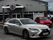 Lexus ES 2022