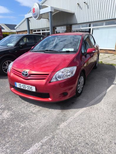 Toyota Auris 2012
