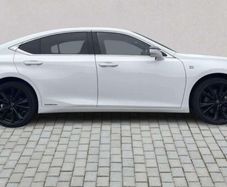 Lexus ES 2023