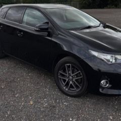 Toyota Auris 2015