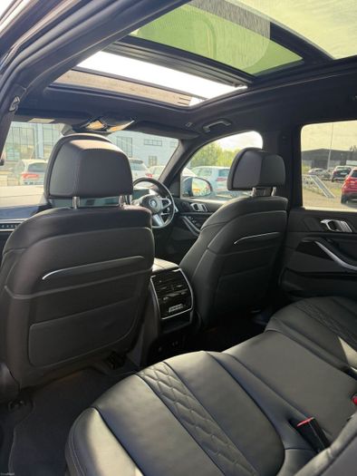 BMW X7 2024